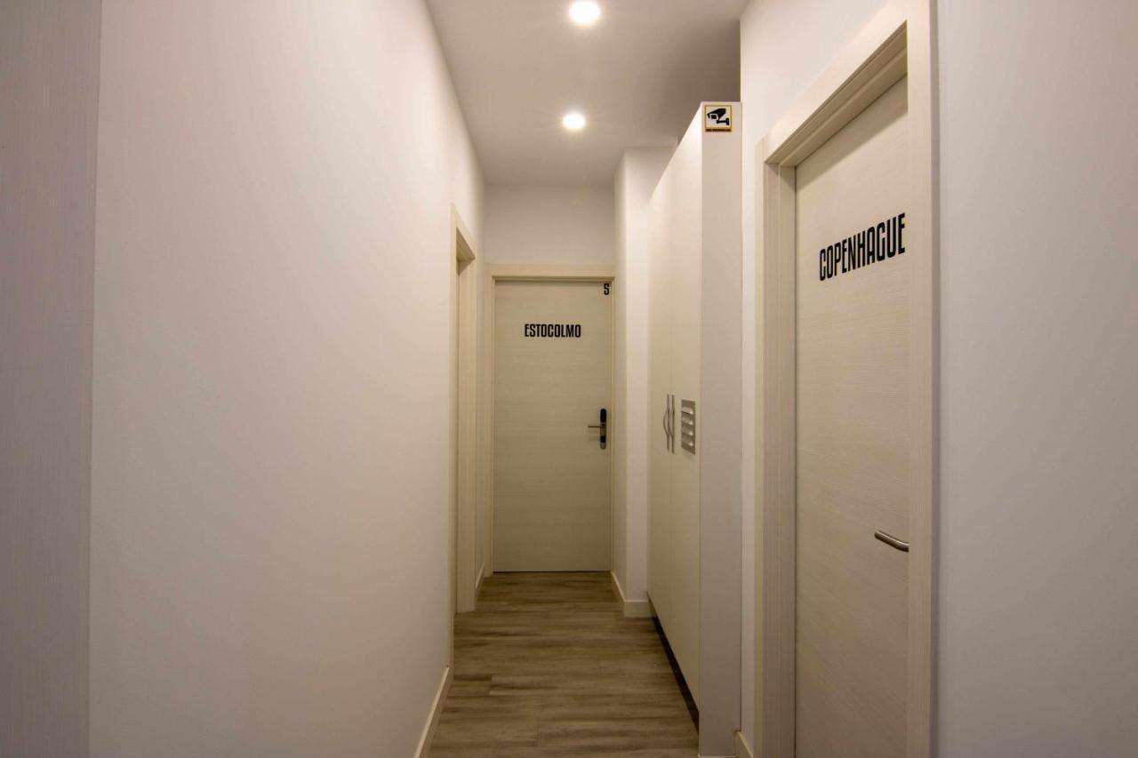 Suite Copenhague León Εξωτερικό φωτογραφία
